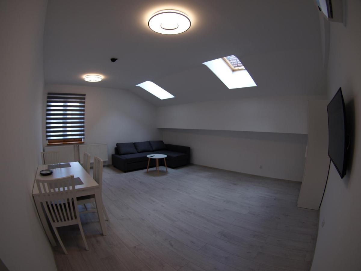 Bulwary Apartment *